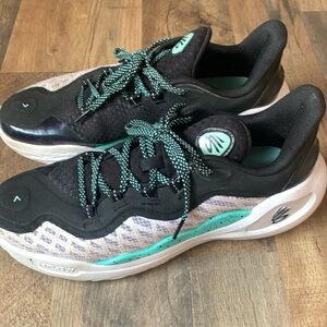 Under Armour Curry 11